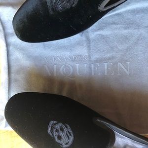 Alexander McQueen Velvet Iconic Skull Slippers Men’s Distinctive Euro Sz43